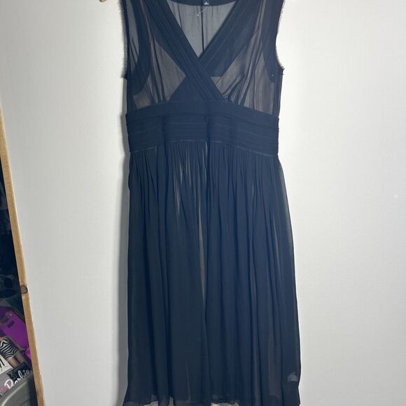 Banana Republic size 8 Black Silk Empire A Line Dress Cocktail Formal - Picture 1 of 6